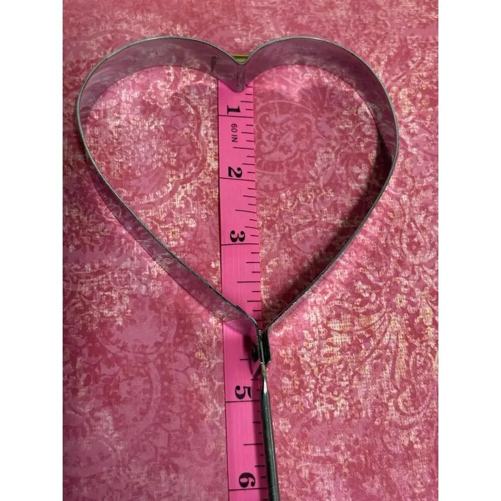 Vintage Metal Cookie‎ Cutters w/ Wooden Handles
